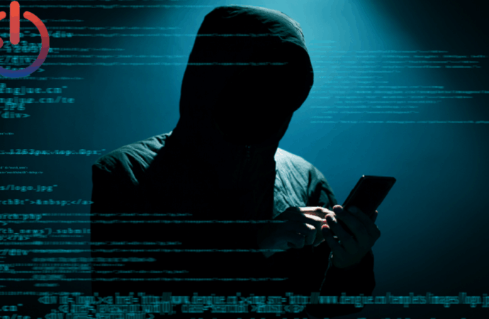 حماية الهواتف من التجسس: كيف تعرف إنك مُراقَب وكيف تحمي نفسك